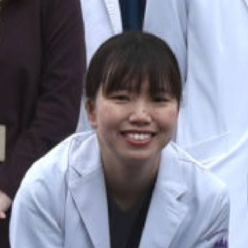 山田萌_顔写真